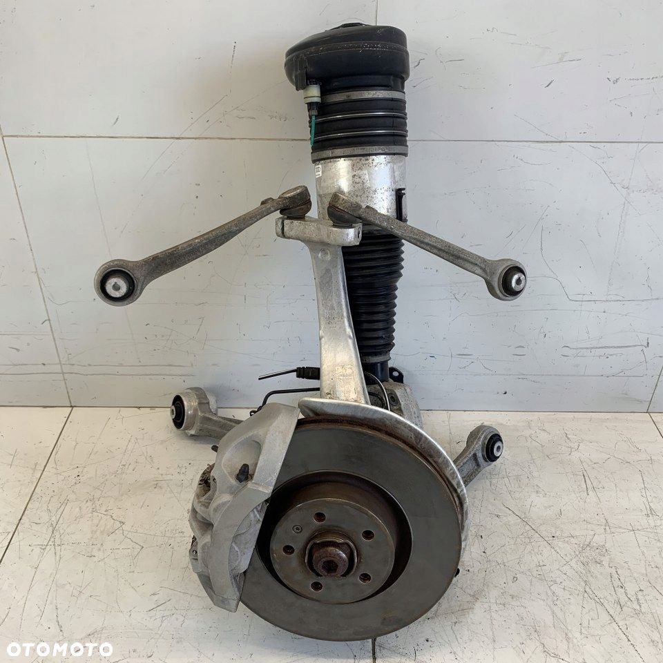 Zwrotnica Prawa Przód Zawieszenie Wahacz Amortyzator Półoś Audi Q5 80A 19R - 1