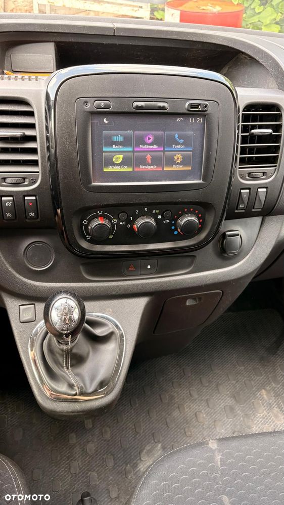 Opel Vivaro - 12