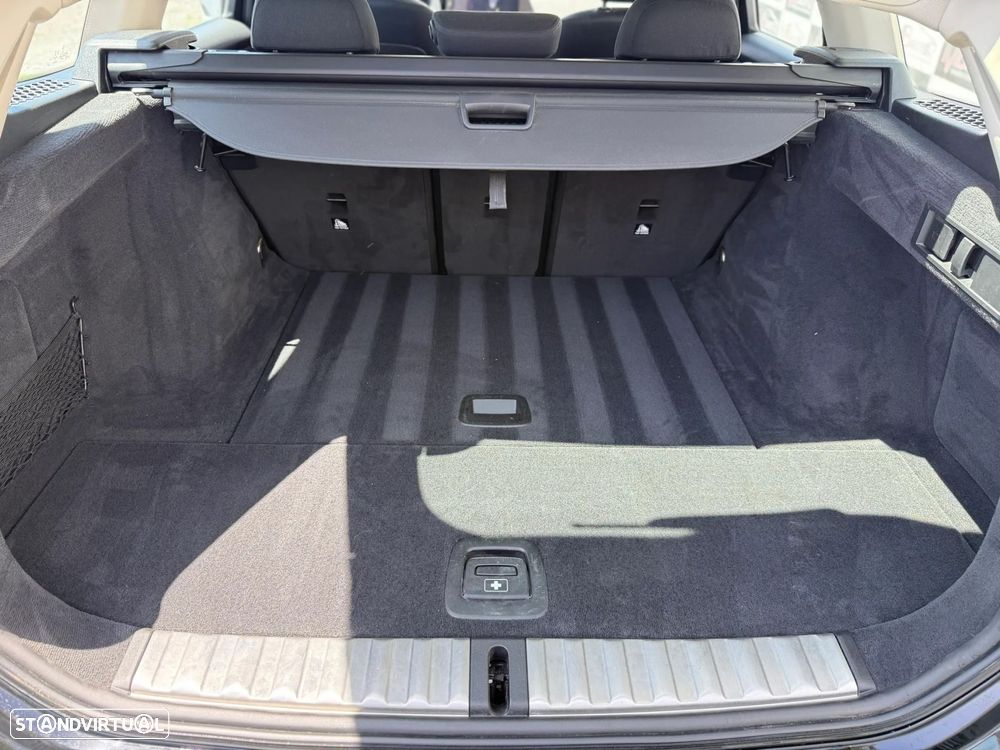 BMW 318 d Corporate Edition - 8