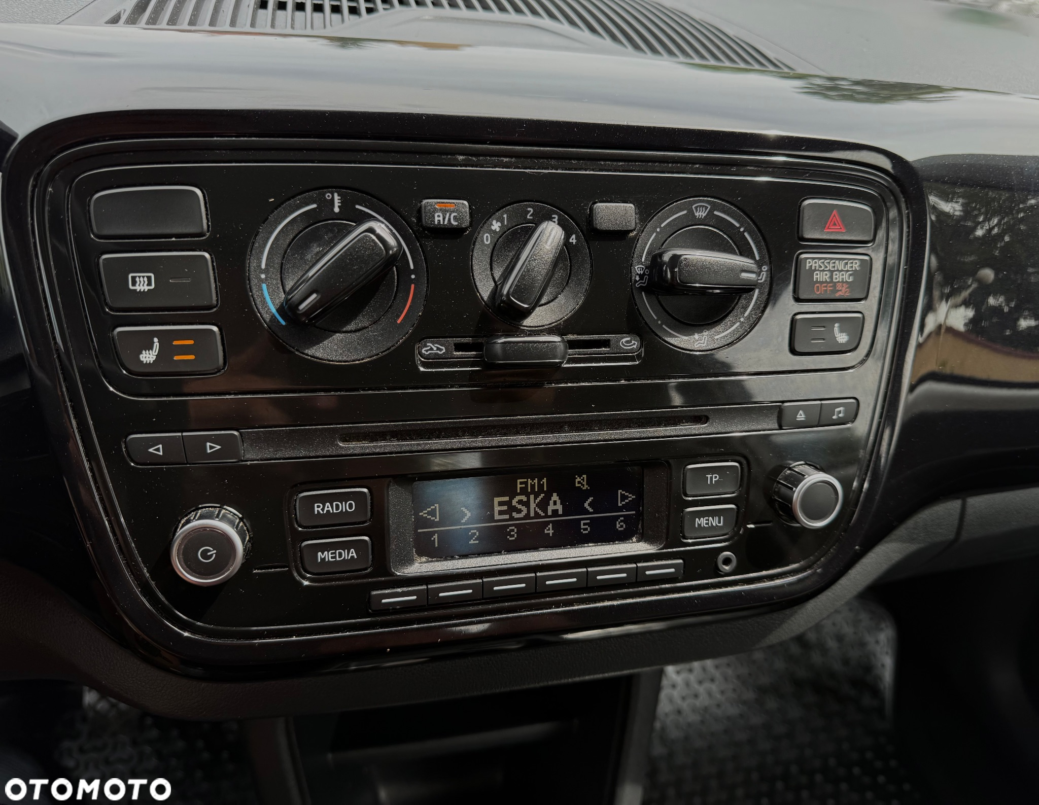 Volkswagen up! 1.0 beats - 20