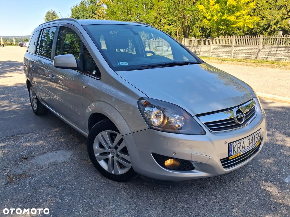 Opel Zafira 1.8 Sport - 2