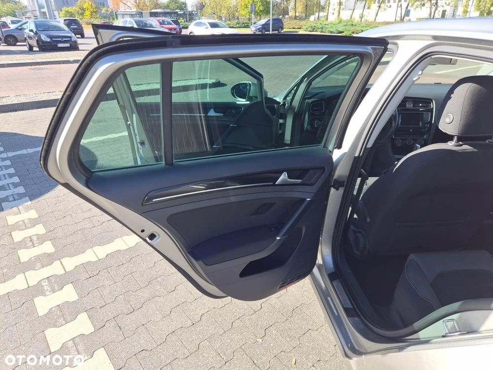 Volkswagen Golf 1.2 TSI Highline DSG - 16