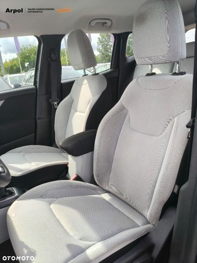 Jeep Renegade - 9