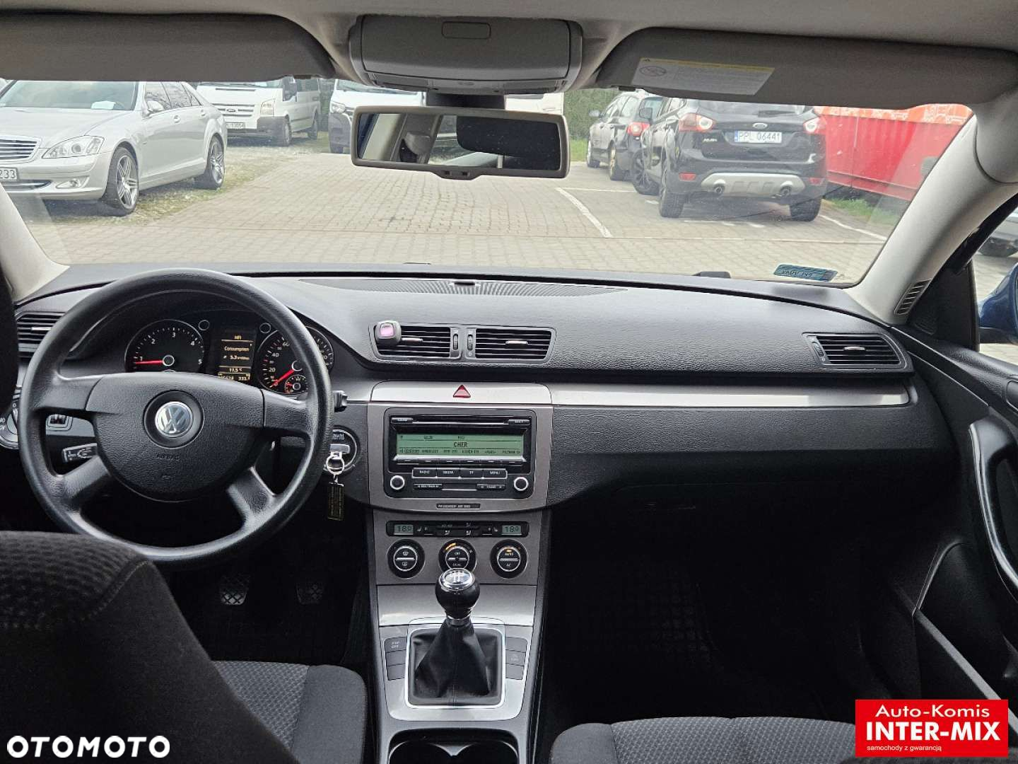 Volkswagen Passat - 4