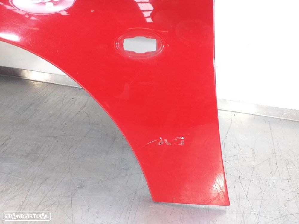GUARDA-LAMAS FRONTAL ESQUERDO PEUGEOT 206 FASTBACK 2005 - - 1
