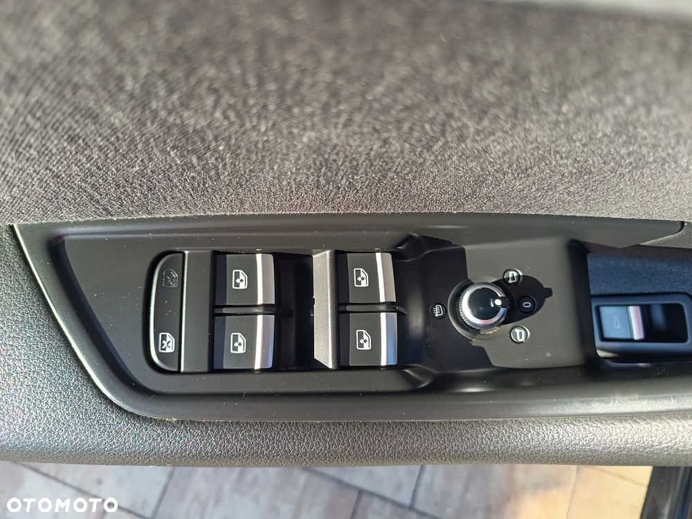 Audi A4 Avant 2.0 TDI S tronic sport - 20
