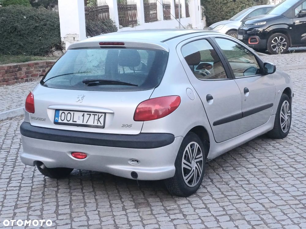 Peugeot 206 - 3