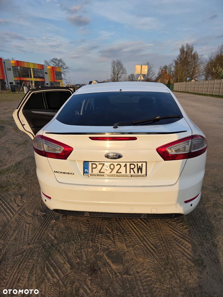 Ford Mondeo 1.6 Silver X - 23