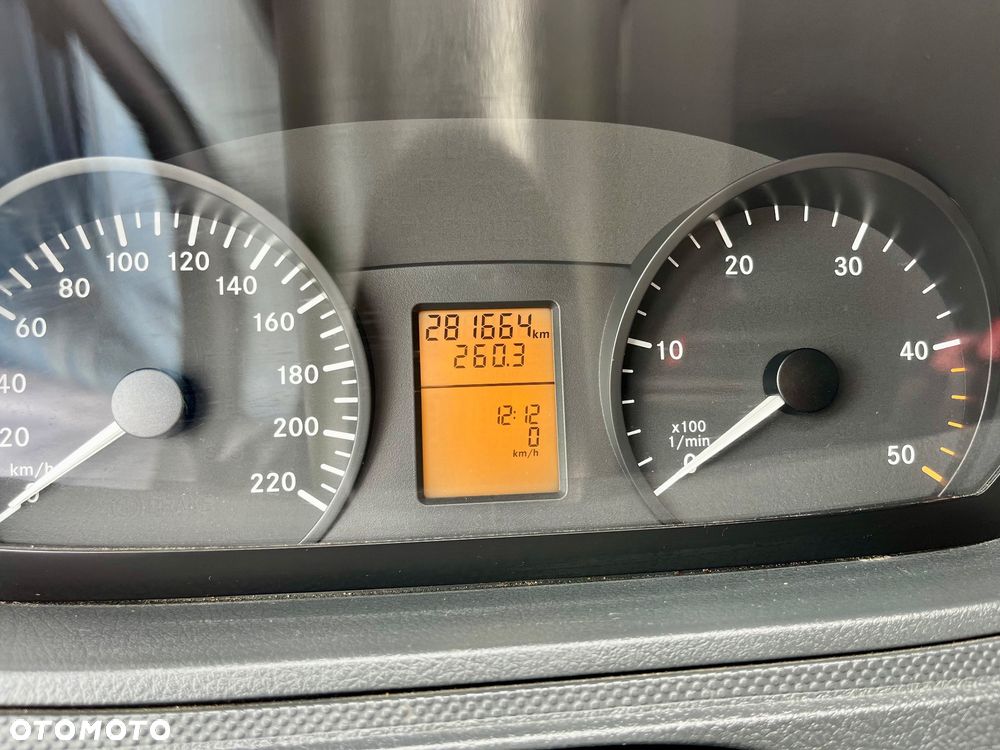 Mercedes-Benz Vito - 8