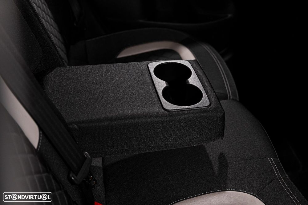 Kia Ceed SW 1.6 CRDi Nav Line - 18