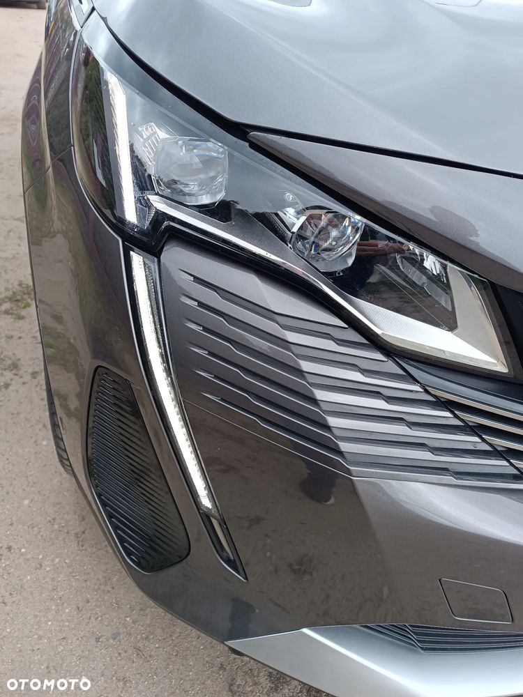 Peugeot 5008 Hybrid 136 e-DSC GT - 20