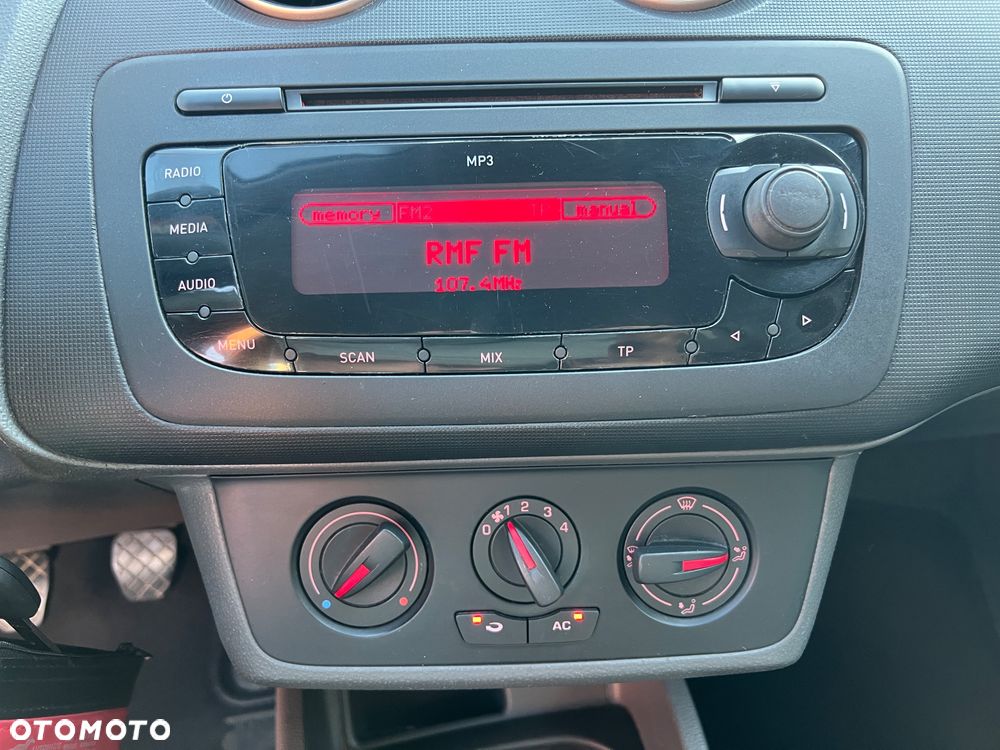 Seat Ibiza 1.4 16V Comfort Edition - 14