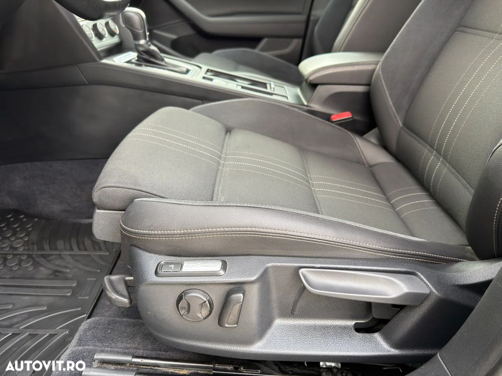 Volkswagen Passat Alltrack 2.0 TDI DSG 4Motion - 11