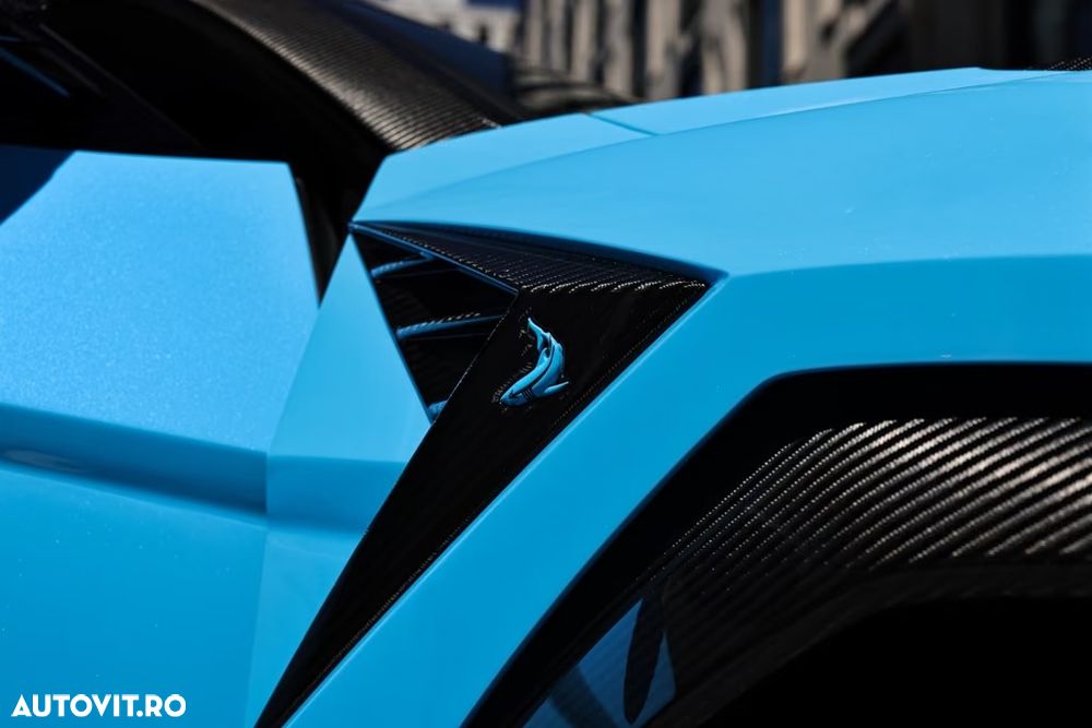 Lamborghini URUS - 16
