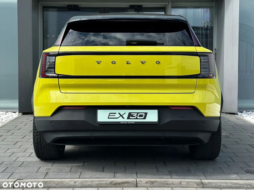 Volvo EX30 69kWh Single Motor Long Range Ultra - 9