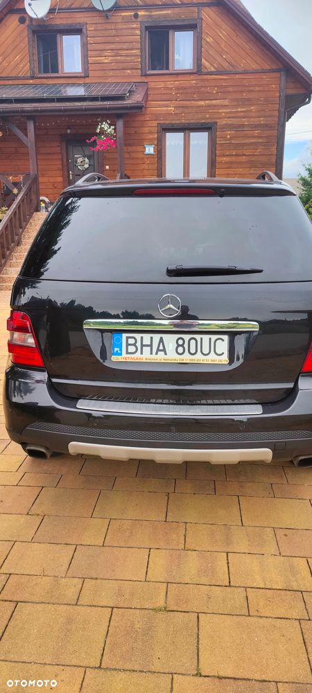 Mercedes-Benz ML - 4