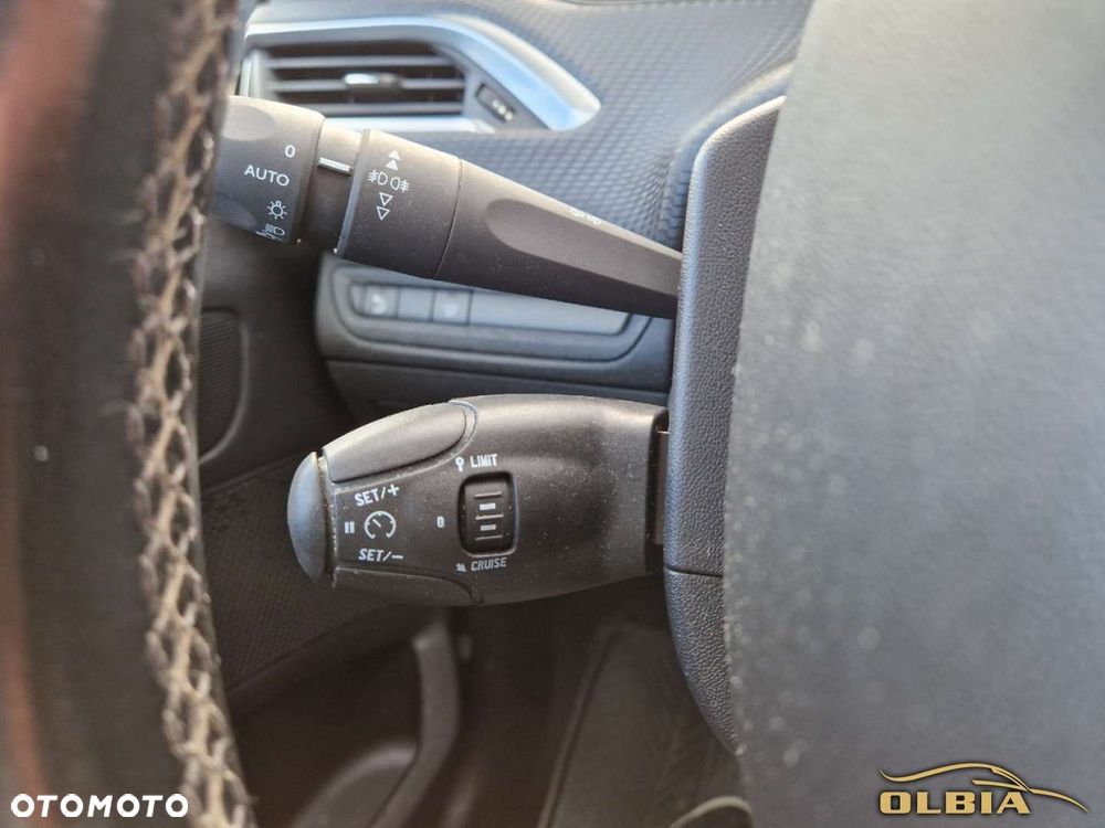 Peugeot 2008 - 20