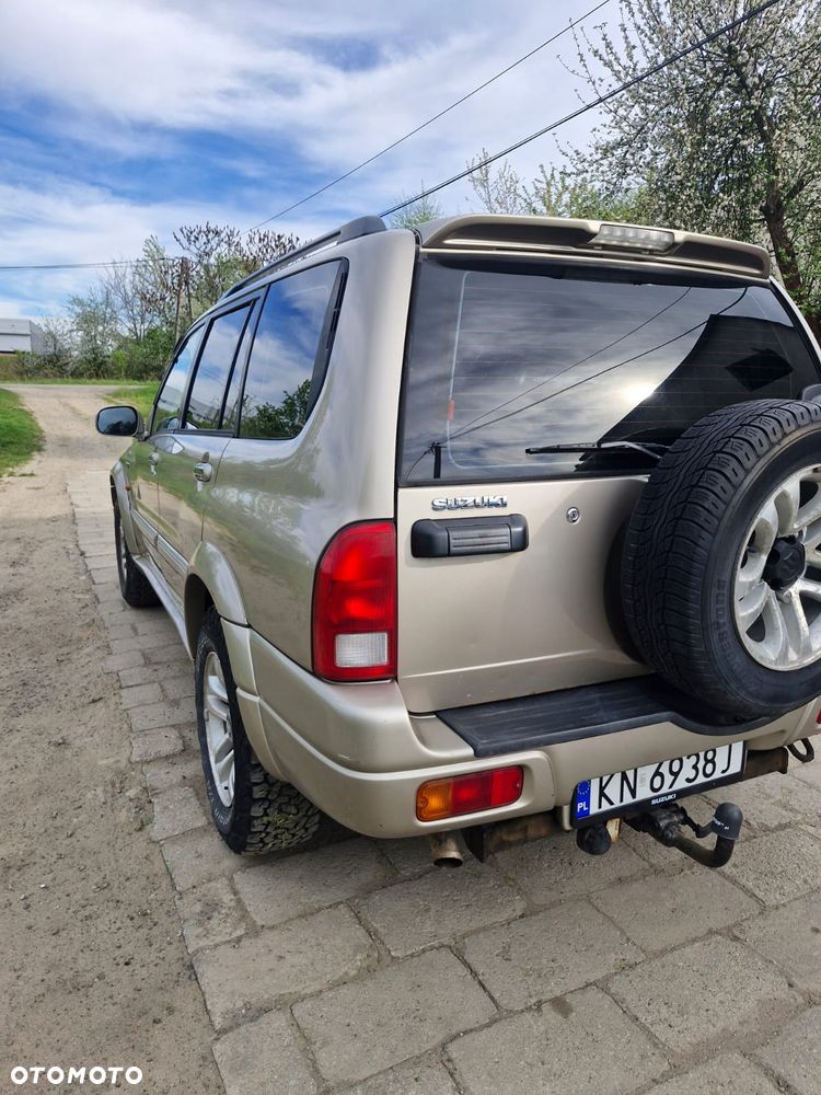 Suzuki Grand Vitara 2.7 V6 - 13