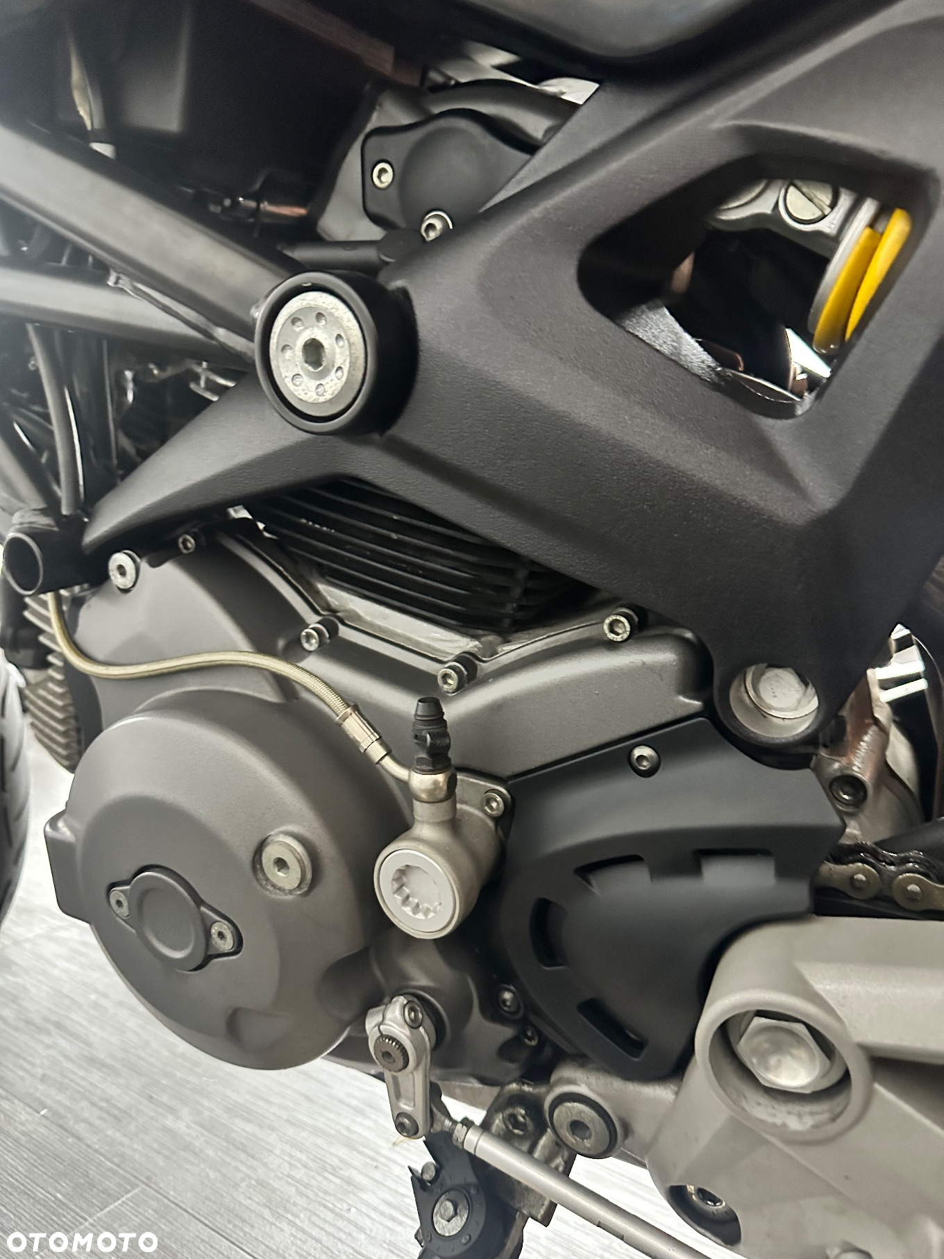 Ducati Monster - 14