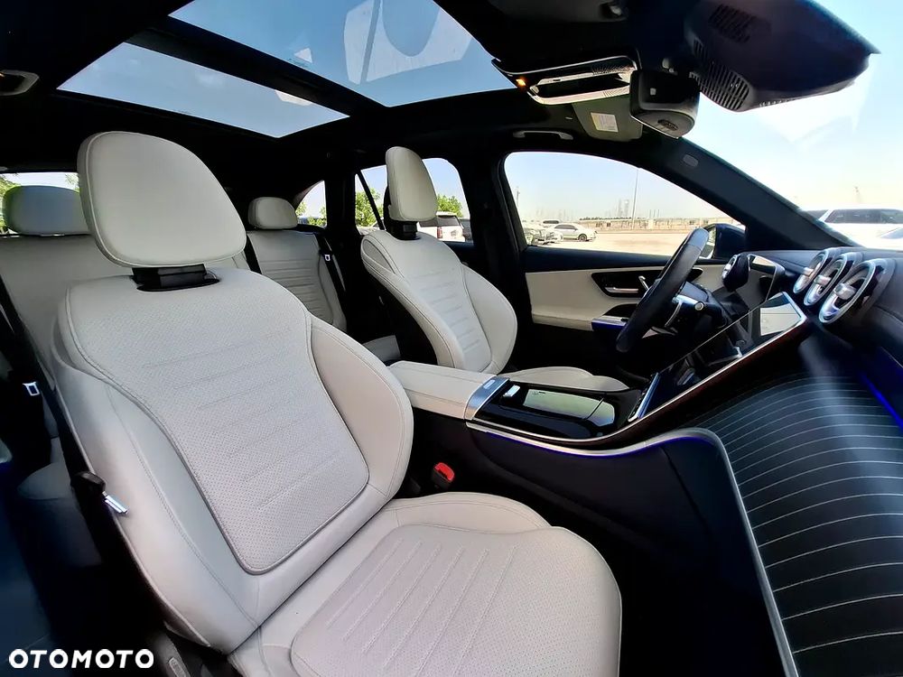 Mercedes-Benz GLC 300 4Matic 9G-TRONIC - 16