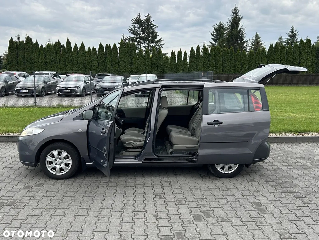 Mazda 5 - 14