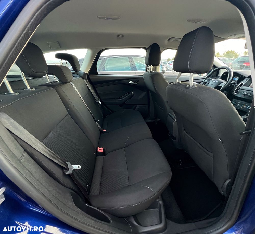 Ford Focus 1.5 EcoBlue Active Business - 16