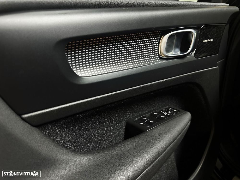 Volvo XC 40 1.5 T5 PHEV R-Design Expression - 22