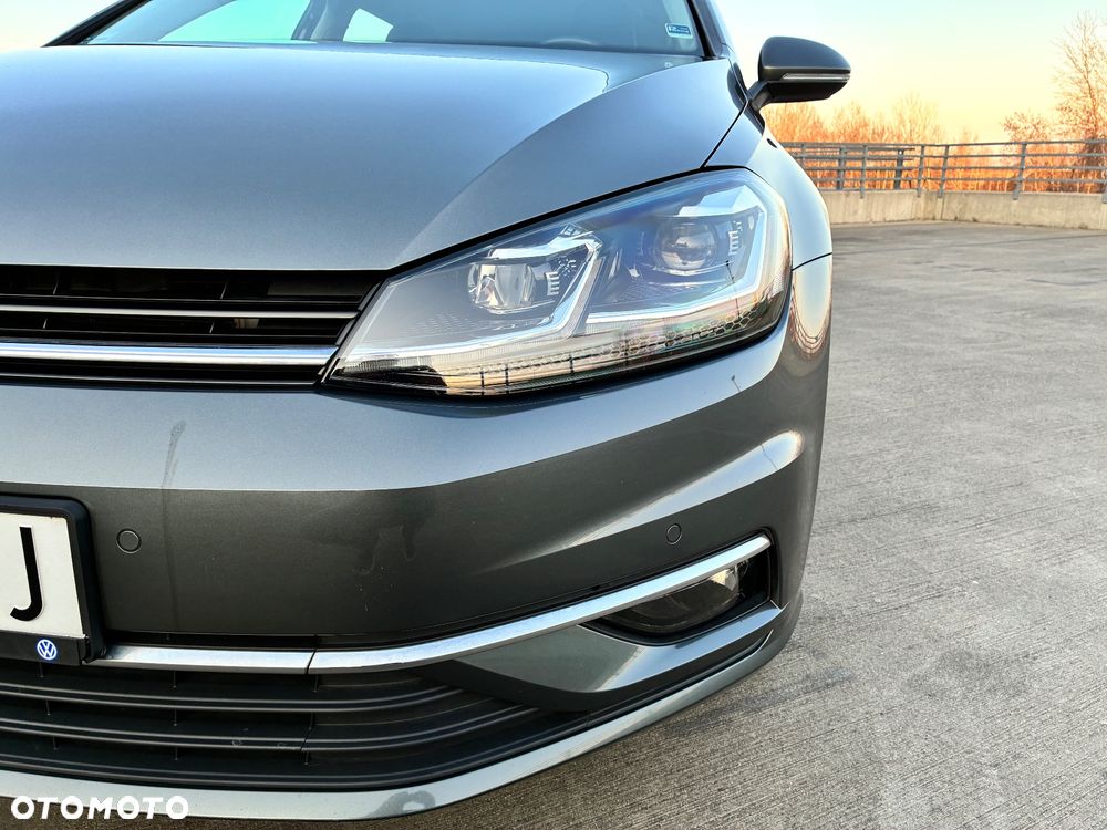 Volkswagen Golf - 21