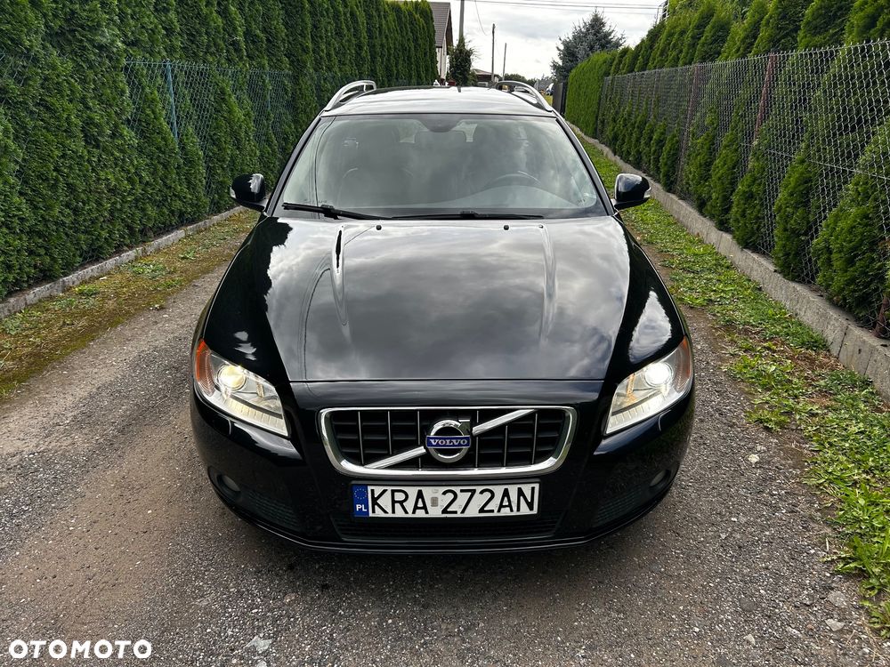 Volvo V70 D5 Summum - 4