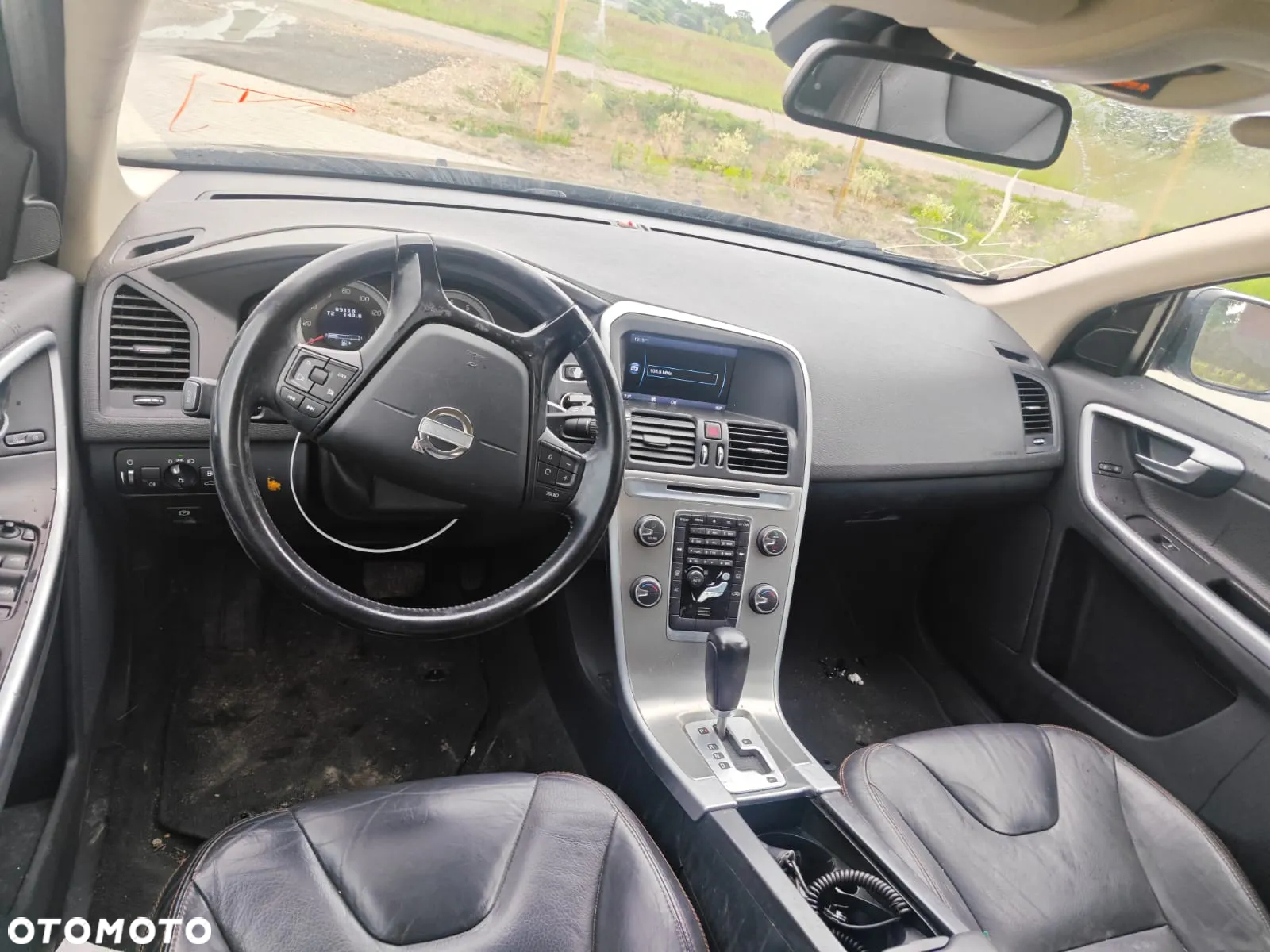 Volvo XC 60 3.2 AWD Kinetic - 6
