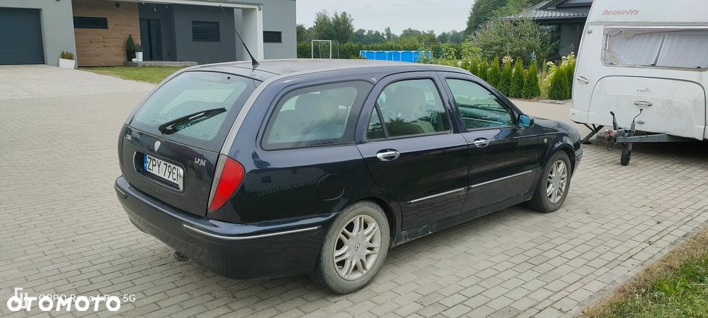 Lancia Lybra 1.9 JTD Emblema - 3
