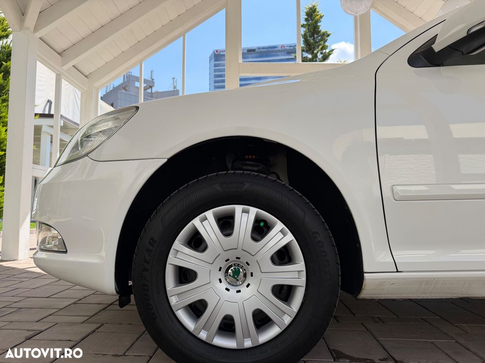 Skoda Octavia 1.6 TDI AMBITION - 13