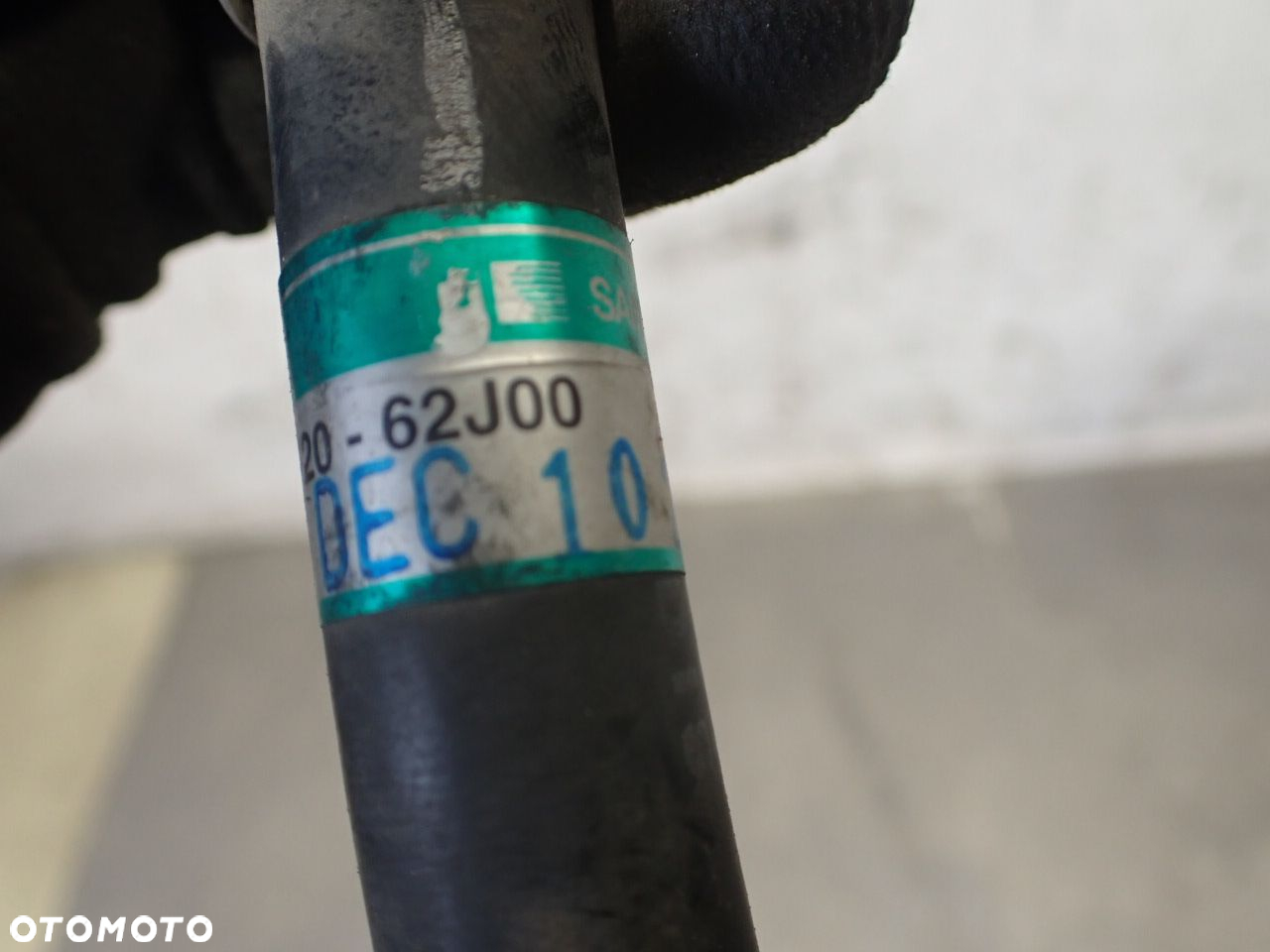 PRZEWÓD KLIMATYZACJI SUZUKI SWIFT IV 1.3 LIFT 95720-62J00 - 7