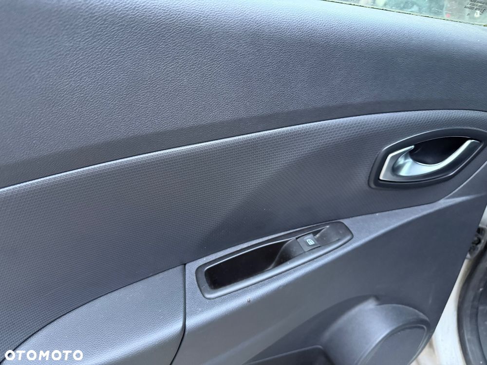 Renault Clio Energy dCi 90 Start & Stop Limited - 15