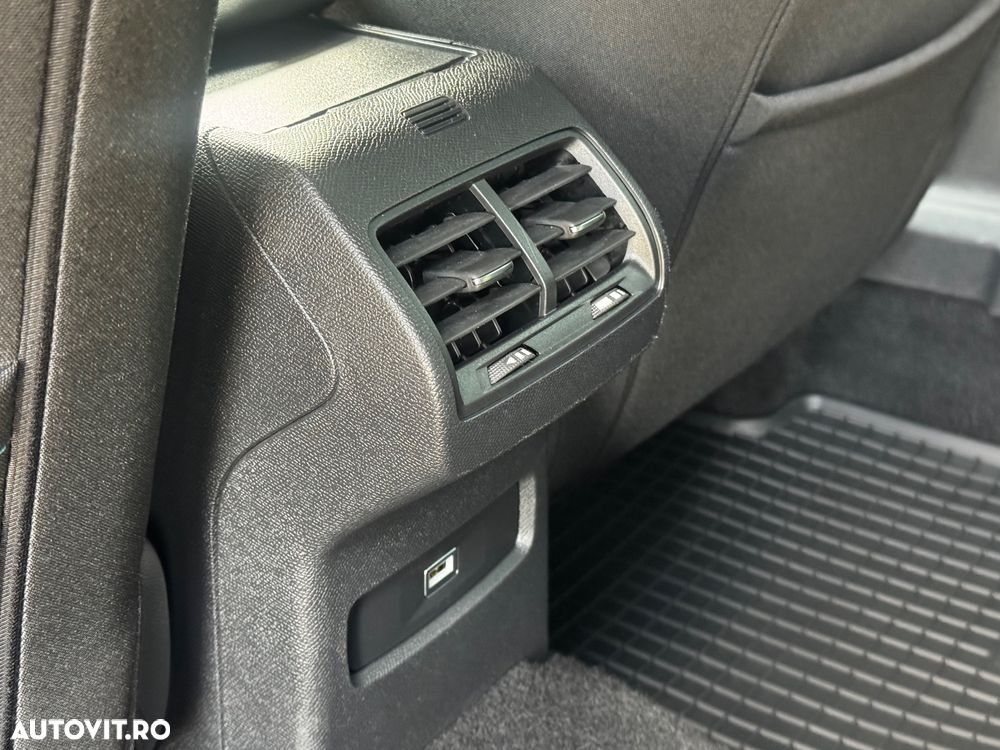 Citroën C4 1.5 BlueHDi S&S EAT8 Feel Pack - 29