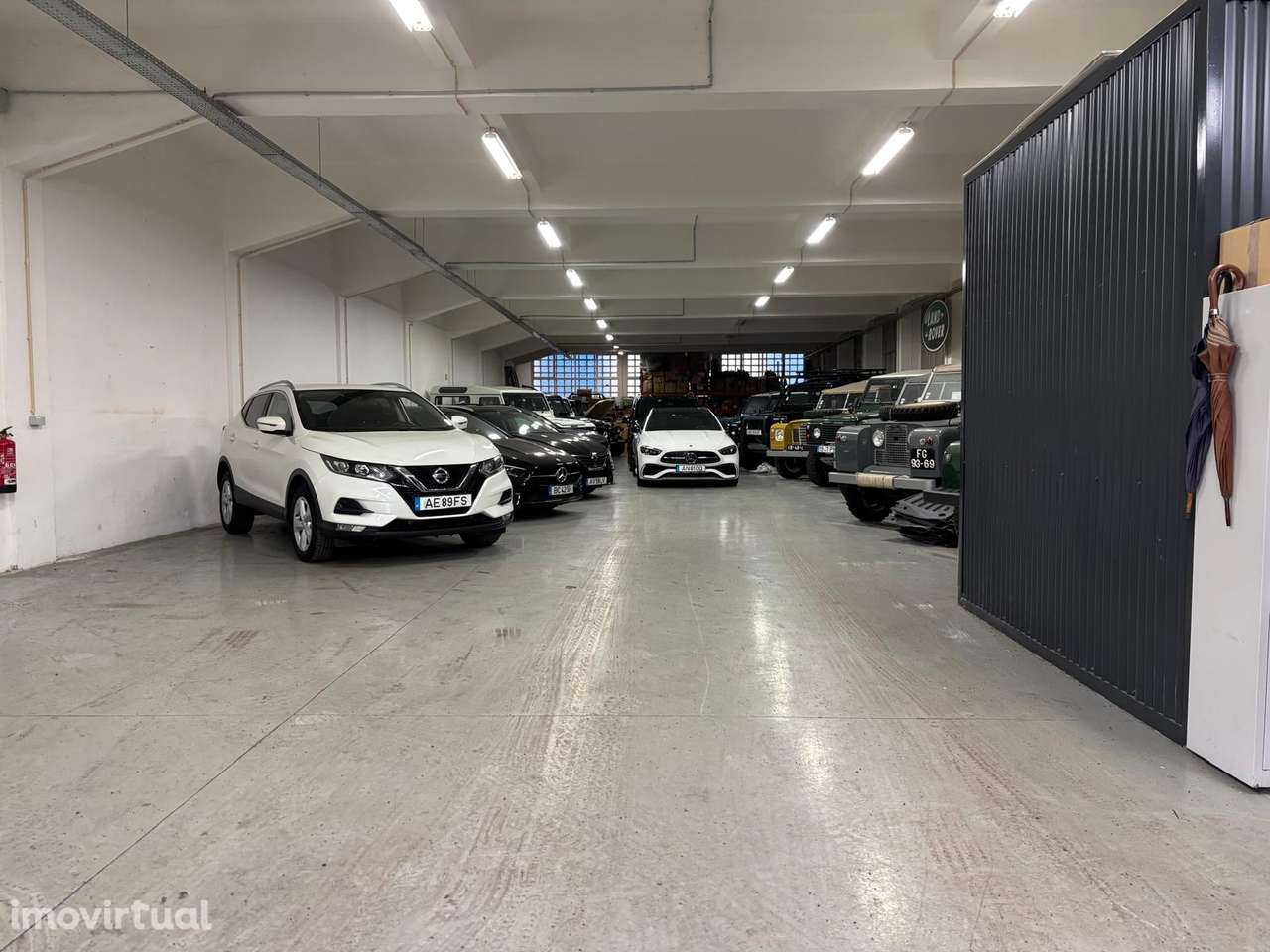 Armazéns Industriais/Logísticos em Zona Comercial Estratégica - Grande imagem: 2/3