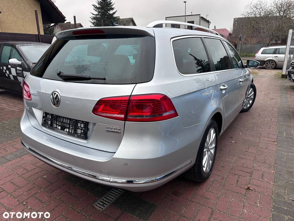 Volkswagen Passat - 5