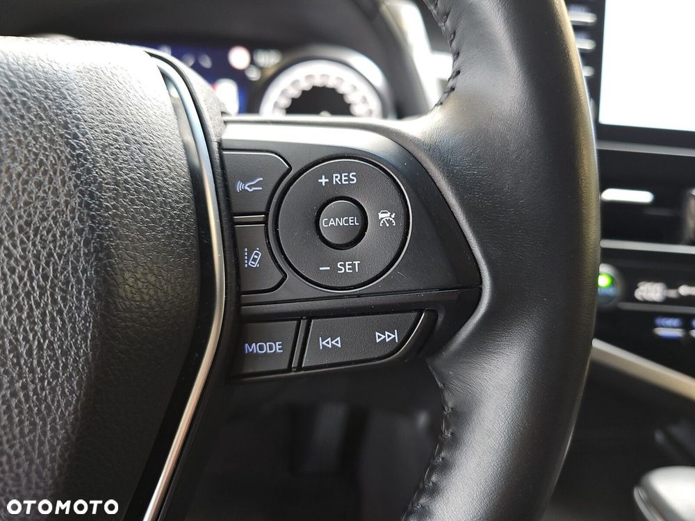 Toyota Camry 2.5 Hybrid Comfort CVT - 16