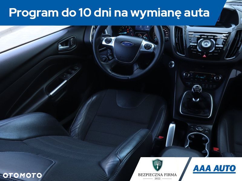 Ford Kuga - 9