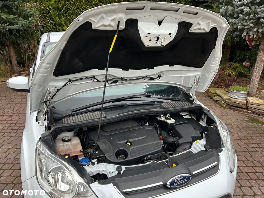 Ford C-MAX 2.0 TDCi Titanium - 40