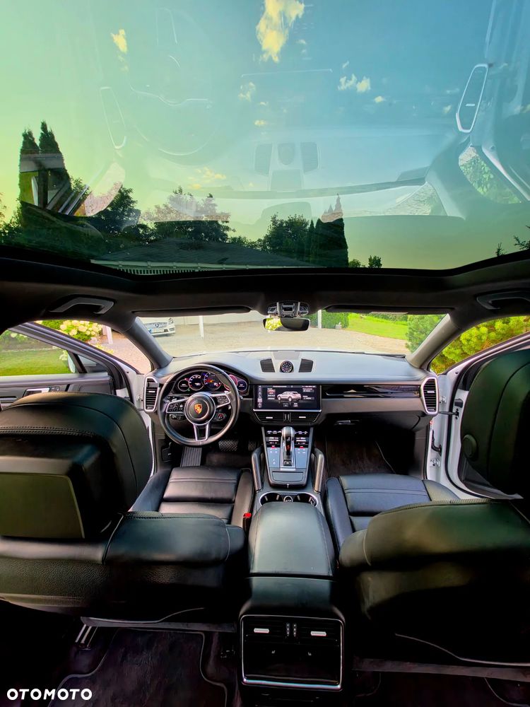 Porsche Cayenne - 28
