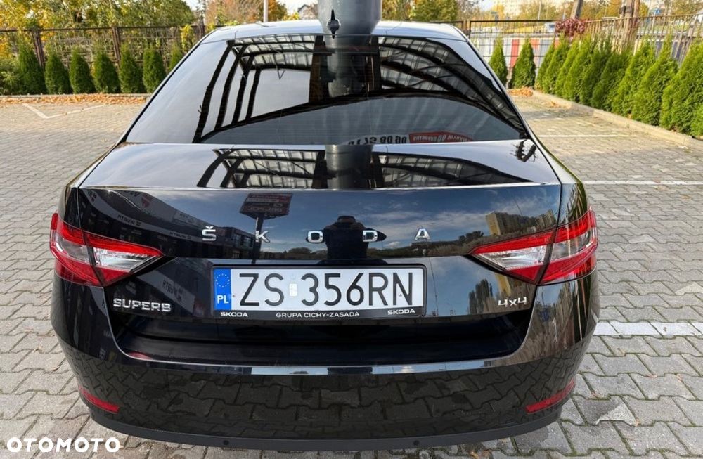 Skoda Superb 2.0 TDI SCR 4x4 Ambition DSG - 7