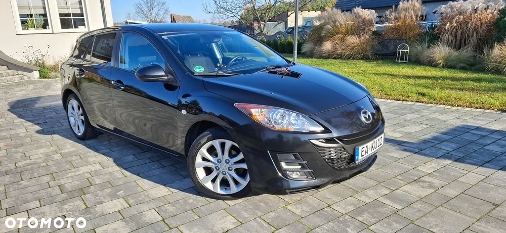 Mazda 3 1.6 Active + - 3