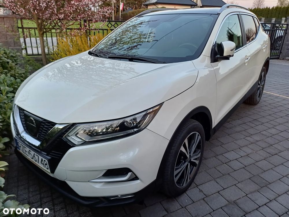 Nissan Qashqai 1.2 DIG-T N-Connecta EU6 - 1