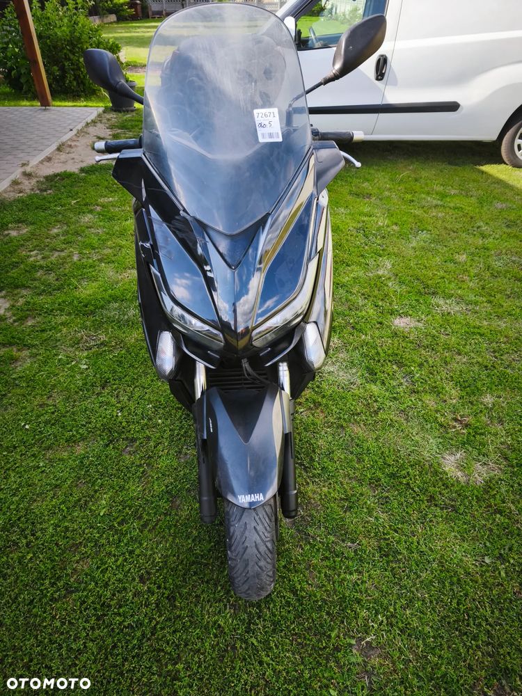 Yamaha X-max - 3