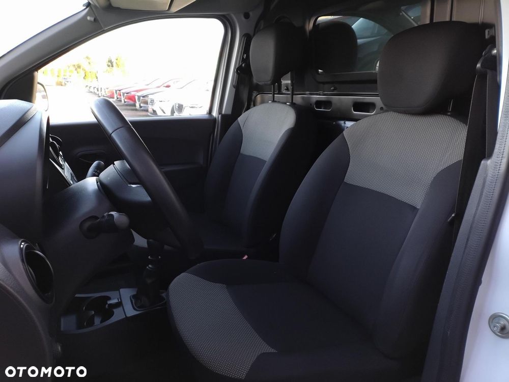 Dacia dokker-van - 22