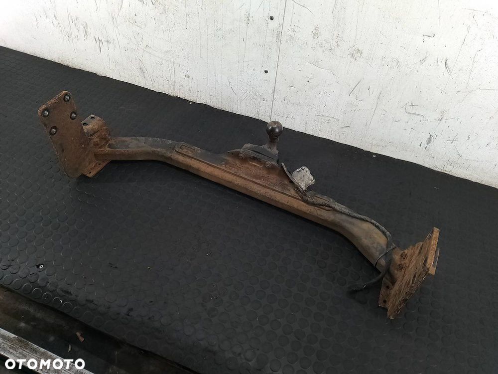 HAK HOLOWNICZY VW LT 35 - 2