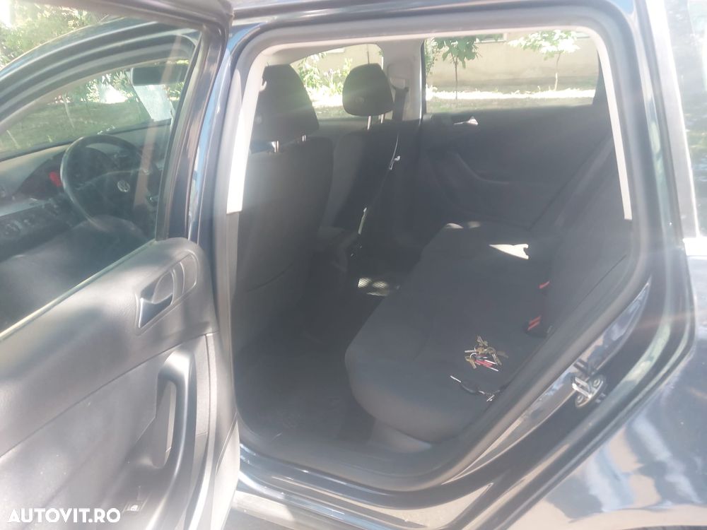 Volkswagen Passat 2.0 TDI Highline DPF - 10