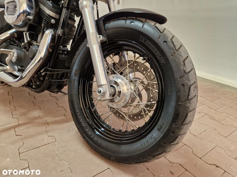 Harley-Davidson Sportster Custom 1200C - 34