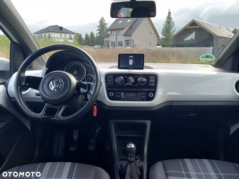 Volkswagen up! club - 11